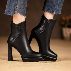 Bota Salto Alto Elegance