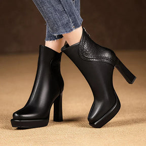 Bota Salto Alto Elegance